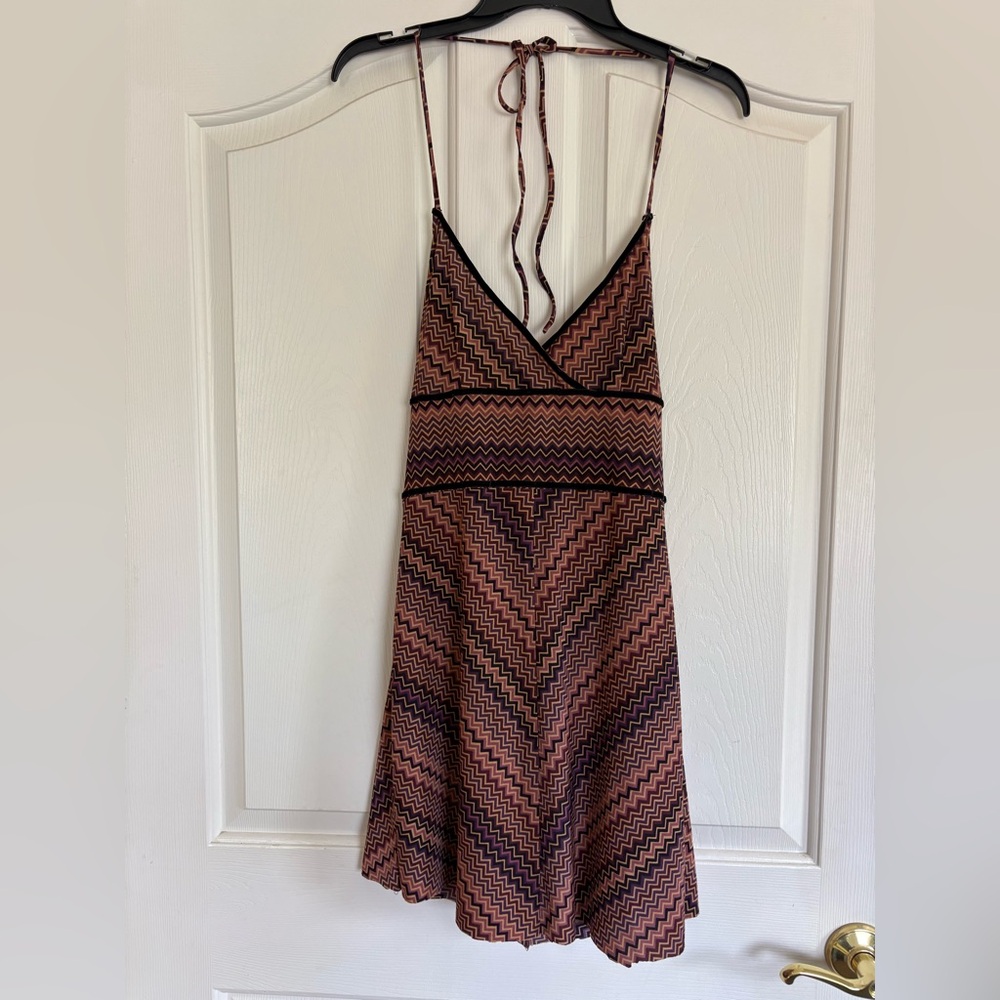 Zigzag Patterned Top